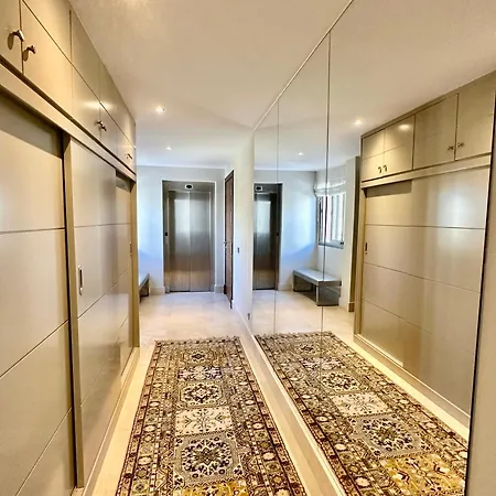 Luxurious Penthouse With Spectacular Panoramic Views * エステポナ